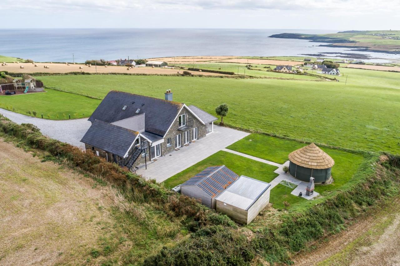 Ocean View,Kinsale, Hosted By Exquisite Holiday Homes, Sleeps 22 Екстер'єр фото