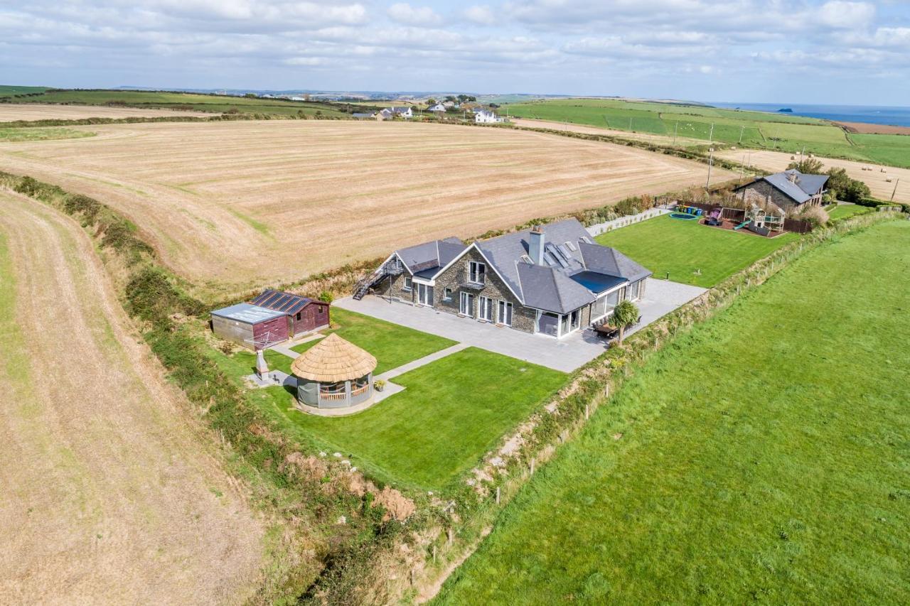 Ocean View,Kinsale, Hosted By Exquisite Holiday Homes, Sleeps 22 Екстер'єр фото