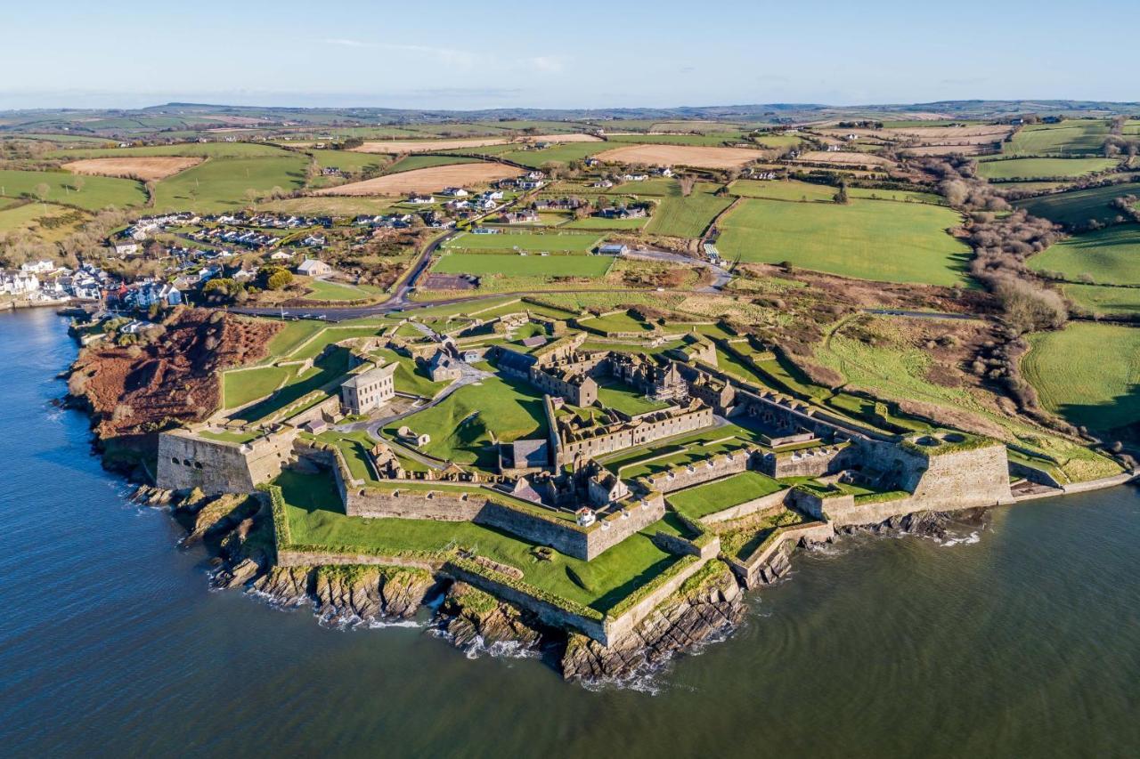 Ocean View,Kinsale, Hosted By Exquisite Holiday Homes, Sleeps 22 Екстер'єр фото