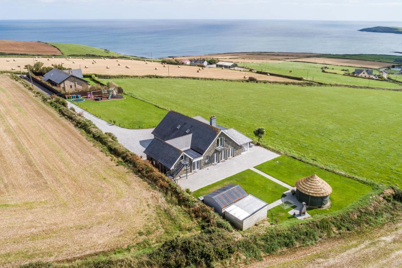 Ocean View,Kinsale, Hosted By Exquisite Holiday Homes, Sleeps 22 Екстер'єр фото